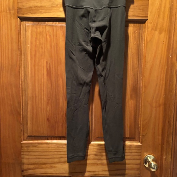 Lululemon Align Pants II 25" in Dark Olive Size 2 - Picture 3 of 5
